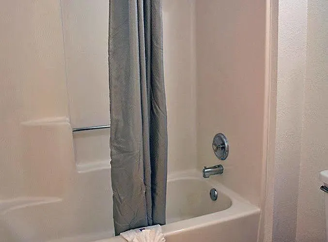 Hotel 6 Chicago - Elk Grove Elk Grove Village